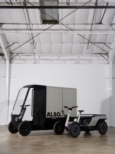 Also TM Q in both configurations side by side Rivian spin-off Also. introduces modular TM-Q quad for delivery and daily travel