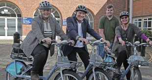 Beryl Bikes university launch Oct 2024 1 e1729264397970 Beryl bikes arrive at the University of Worcester