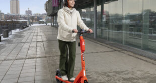 Neuron e scooter 03 Motorists could save £3,000 per year by switching to rental e-scooters, according to Neuron Mobility 