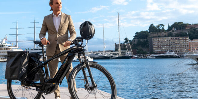 OP 201216 Bianchi eOmnia 1038 Bianchi launches e-Omnia electric bike range