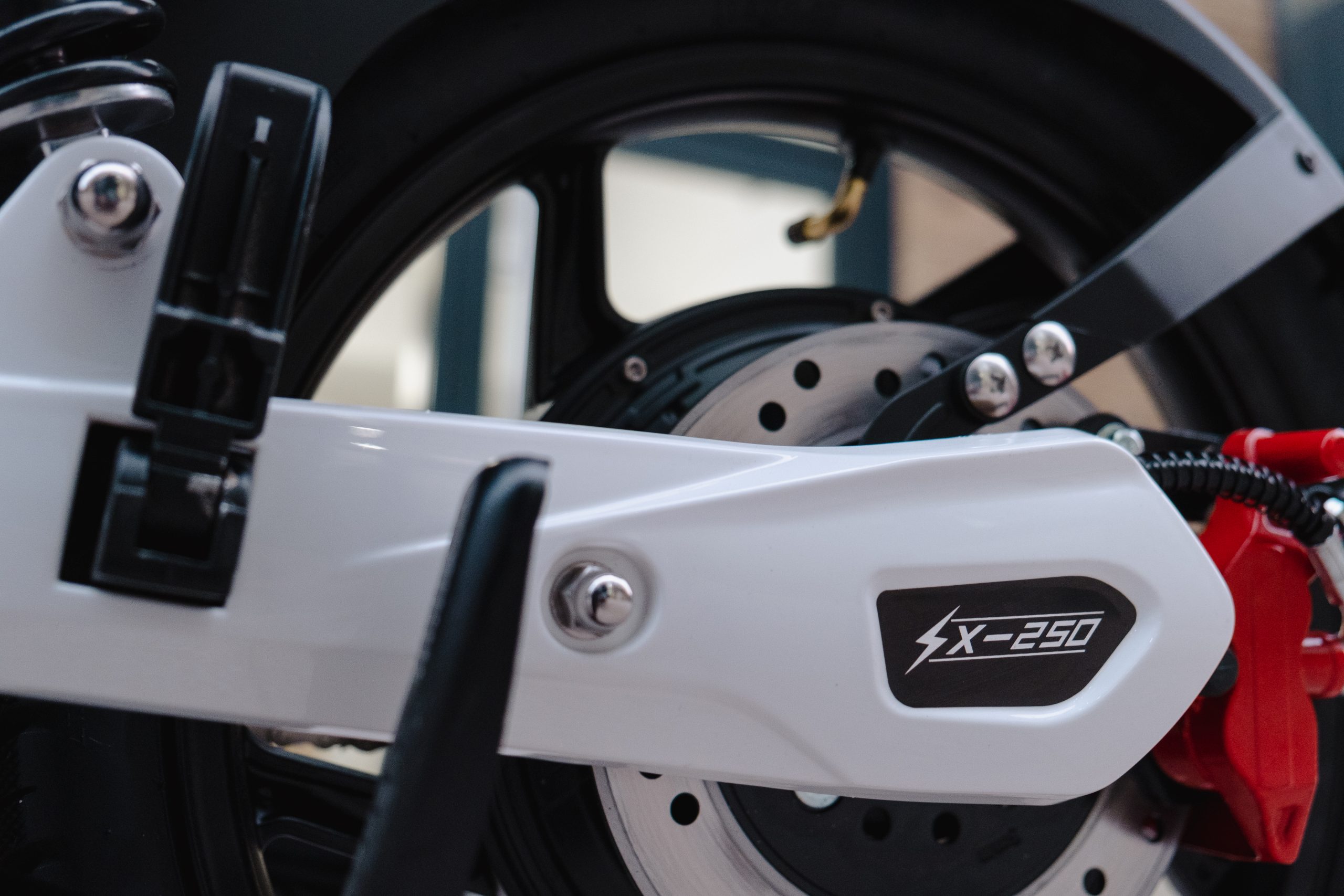 PICTURE 2 Motorcycle grade components scaled Made in the UK: MMB visits Eskuta