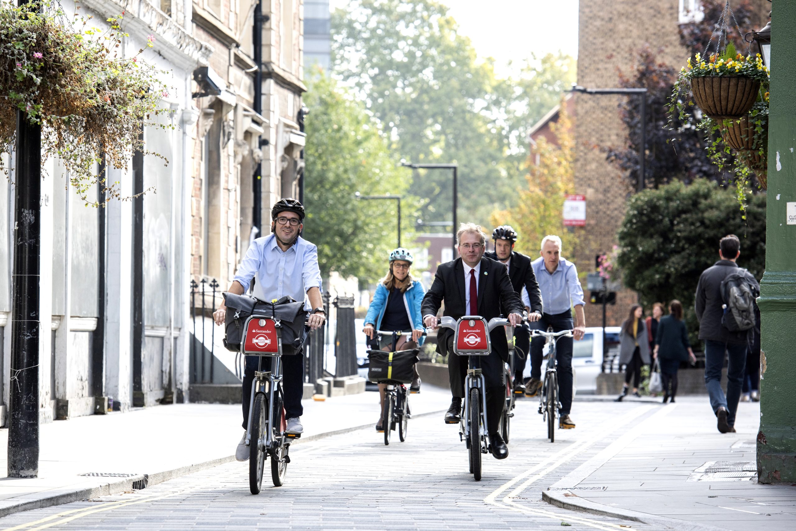 Quietways 0003 media scaled Santander Cycles and TfL to introduce 1,400 e-bikes and new day pass