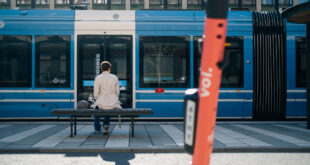 Voi 15 min E-scooters can increase public transport usage, says Voi research