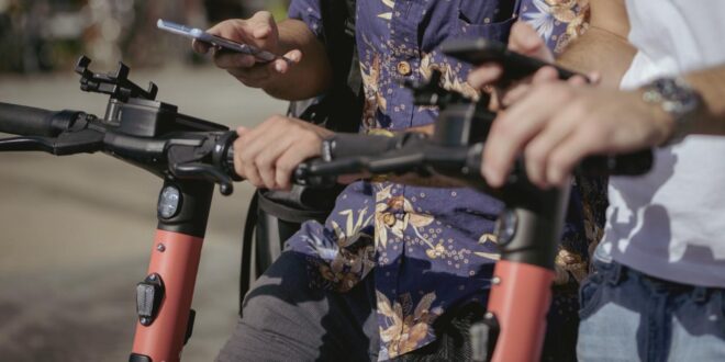 Voi scooters 4 Voi's rental e-scooter service to be extended further in Birmingham