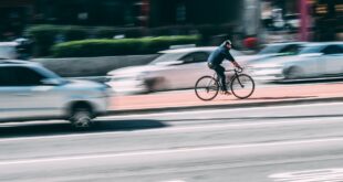 bike g6956ec6bd 1280 e1645193725900 Disabled people need to be at heart of low-car cities, says climate charity 