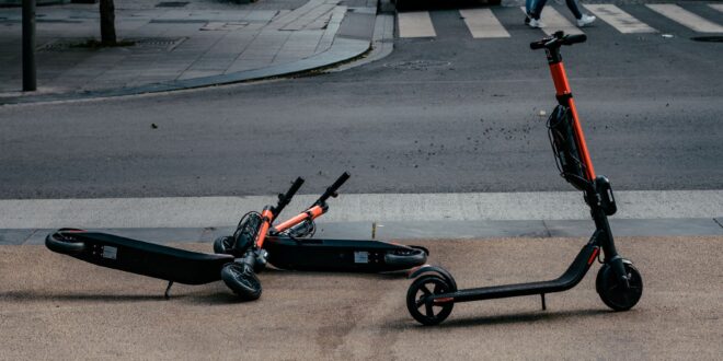 ernest ojeh Jmz7CfSRQzI unsplash Legalise e-scooters to improve safety, say campaigners 
