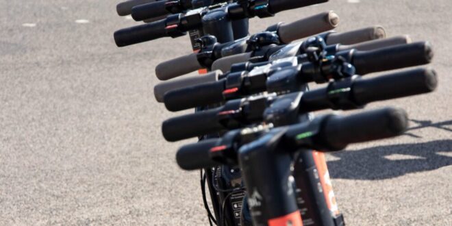 pexels magda ehlers 2547627 scaled e1652093612560 Campaigners welcome plans for micromobility in Scottish transport plan 