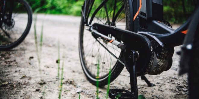 pexels markus spiske 6502400 scaled e1638531561796 E-bikes will be worth $120 billion by 2030, according to new market research 